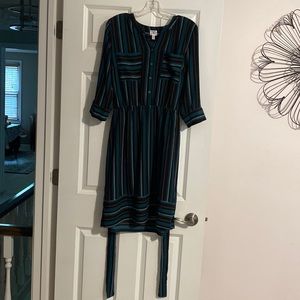 LIKE NEW! Green & black striped, button up, size 14 dress with pockets/tie waist